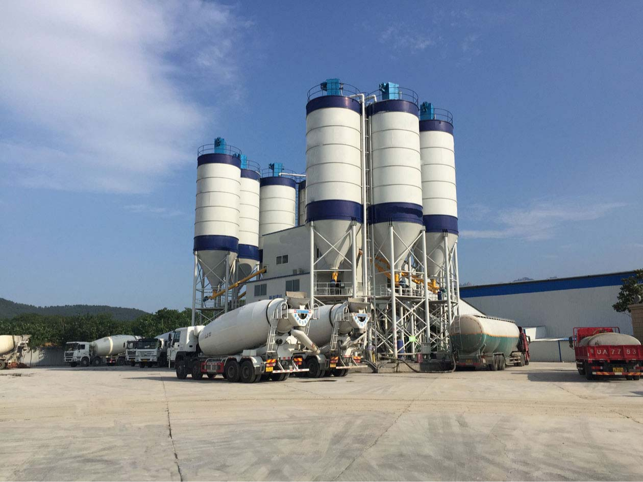 stationary concrete batching plant